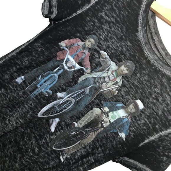 STRANGER THINGS High Low Burnout Tee Size X-Small - Picture 2 of 4